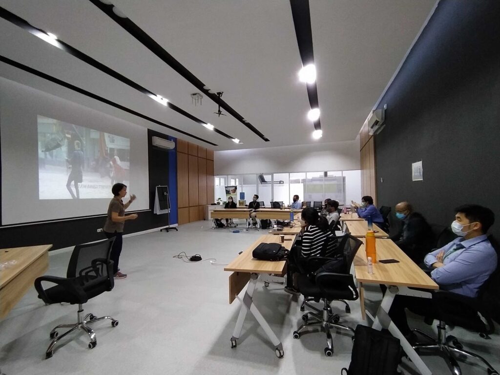 Belajar Pemecahan Masalah dalam Solution Based Thinking Training