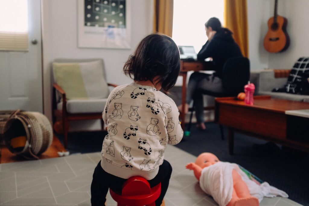 Berita PPKM terbaru diperpanjang? Minimalisir Distraksi selama Work From Home Berita PPKM terbaru diperpanjang? Minimalisir Distraksi selama Work From Home